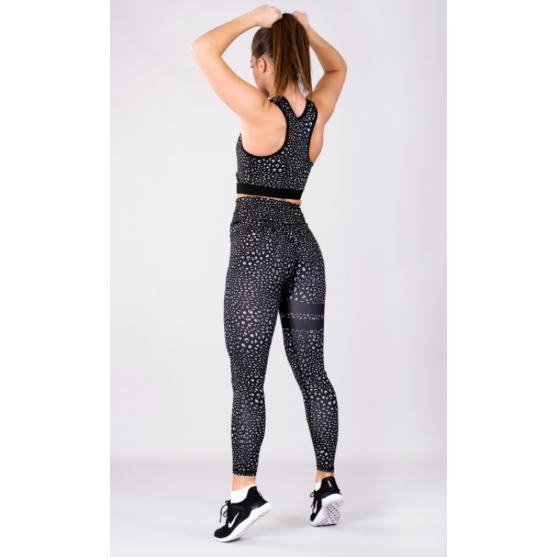 Shapelab Golden Leo Scrunch Leggings – High-Waist Cargo Fit with Sculpting Scrunch Detail
