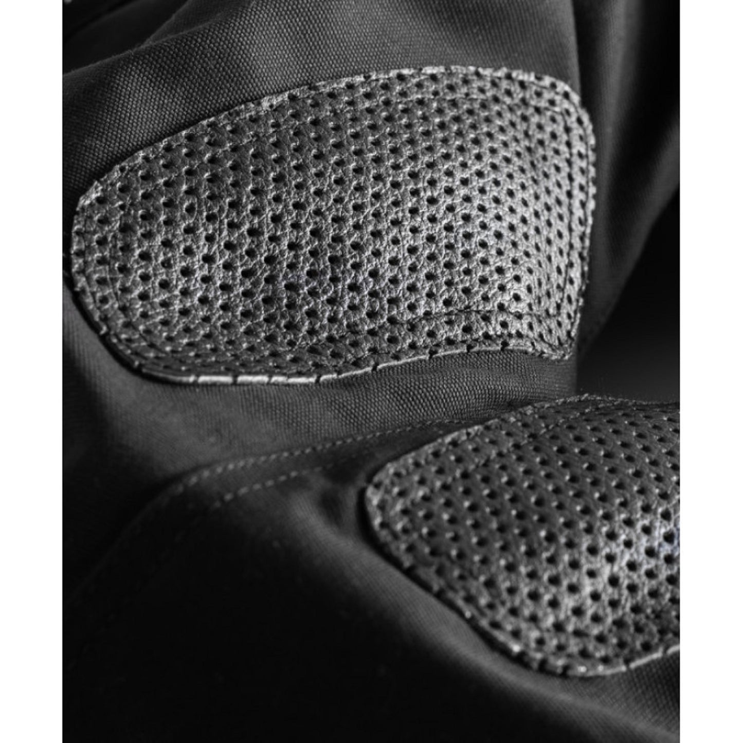 Premium Dynatech Black All‑Weather Motorcycle Pants – Waterproof, Windproof, 650D Durability & CE‑Level‑2 Protection for Men's