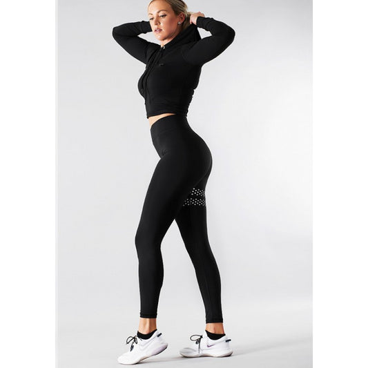 SHAPELAB Fighter Black Top – High Performance, Ultra-Soft Lycra, Antimicrobial & Breathable Sportswear for Women