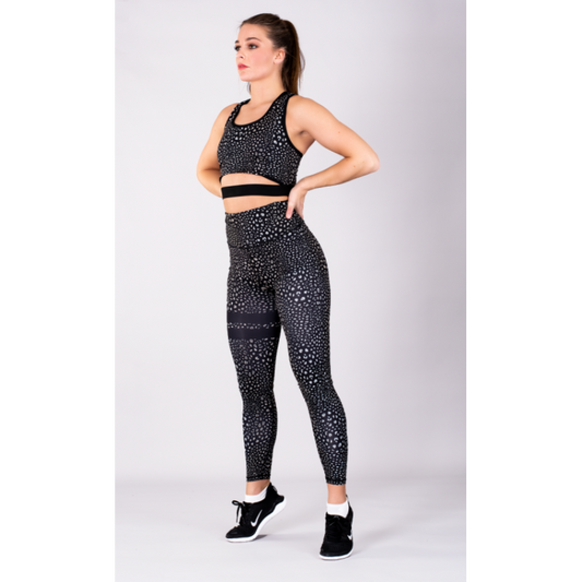 Shapelab Golden Leo Scrunch Leggings – High-Waist Cargo Fit with Sculpting Scrunch Detail